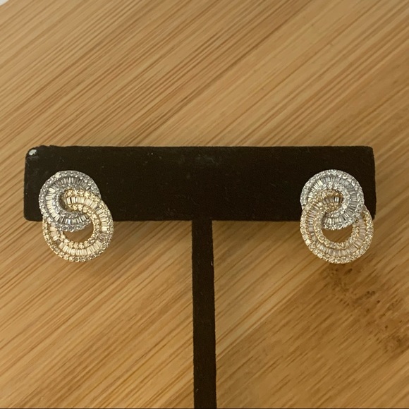 ‼️SOLD‼️Two Toned Natural Diamond Infinity Earrings - Picture 6 of 7